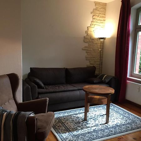Ferienwohnung Huttenstrasse Halle Halle  المظهر الخارجي الصورة