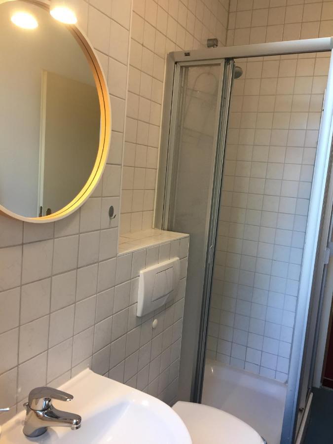 Ferienwohnung Huttenstrasse Halle Halle  المظهر الخارجي الصورة